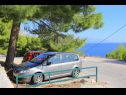 Maisons de vacances Kuzma - sea view H(8+2) Lokva Rogoznica - Riviera de Omis  - Croatie  - stationnement