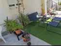 Appartements Renko - free parking : A1(2+2) Omis - Riviera de Omis  - terrasse