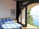 Appartements Mako - 15m from beach: A1(7), B2(2+3), SA C3(2), D4(5) Pisak - Riviera de Omis  - Appartement - A1(7): chambre &agrave; coucher