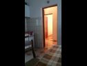 Appartements Sunset - 80 m from sea : A1-Veliki(8), A2-Mali(2+2) Stanici - Riviera de Omis  - Appartement - A2-Mali(2+2): couloir