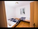 Appartements Sea View - 250 m from sea: A1 Grande(7+1), A2 Vila Jadrana(2+1) Suhi Potok - Riviera de Omis  - Appartement - A1 Grande(7+1): chambre &agrave; coucher