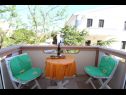 Appartements Mare-200 m from the beach A1(2+2), A2(4), A3(2) Mandre - Île de Pag  - Appartement - A3(2): balcon