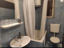 Appartements Nives - great location: A1(6), A5(2), A6(2), A7(2), A2(4), A3(3), A4(3) Novalja - Île de Pag  - Appartement - A4(3): salle de bain W-C