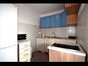 Appartements Maja - peaceful and quiet location A1(4+1), A2(2+2) Dobropoljana - Île de Pasman  - Appartement - A1(4+1): cuisine