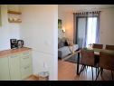 Appartements Maja - peaceful and quiet location A1(4+1), A2(2+2) Dobropoljana - Île de Pasman  - Appartement - A2(2+2): cuisine salle à manger