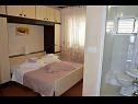 Appartements Zdravko - comfortable & close to the sea: A1(4), A2(2+1), A3(4), A4(2+1) Orebic - Péninsule de Peljesac  - Appartement - A3(4): chambre &agrave; coucher