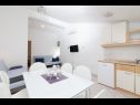 Appartements Vik - 250 m from beach A1(4), A2(3), A3(2), SA4(2) Brodarica - Riviera de Sibenik  - Appartement - A2(3): salle &agrave; manger