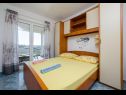 Appartements Anica A1(2+1), A2(2+2) Baie Kanica (Rogoznica) - Riviera de Sibenik  - Croatie  - Appartement - A1(2+1): chambre &agrave; coucher