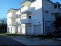 Appartements Blaga - with parking; A1(2+2) Rogoznica - Riviera de Sibenik  - maison