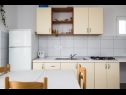 Appartements Zvon - 10 m from sea : A1(4+1) Rogoznica - Riviera de Sibenik  - Appartement - A1(4+1): cuisine