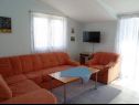 Appartements Marko - 30m from beach; A1(2+2), A2(2+2), A3(2+2), A4(2+2) Rogoznica - Riviera de Sibenik  - Appartement - A3(2+2): séjour