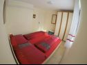 Appartements Marko - 30m from beach; A1(2+2), A2(2+2), A3(2+2), A4(2+2) Rogoznica - Riviera de Sibenik  - Appartement - A2(2+2): chambre &agrave; coucher