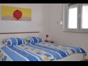 Appartements Bibi - 10m from the beach: A3 - (4), A2 - (4+1) Rogoznica - Riviera de Sibenik  - Appartement - A2 - (4+1): chambre &agrave; coucher