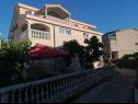 Appartements Budi - near sandy beach A1(4), A2(4), A3(4) Vodice - Riviera de Sibenik  - maison