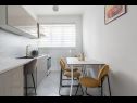 Appartements Neven - comfortable & great location: A1(4+2) Split - Riviera de Split  - Appartement - A1(4+2): cuisine salle à manger