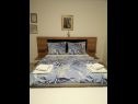 Appartements Dragi - adults only: SA1(2), A2(2), A3(3) Split - Riviera de Split  - Studio appartement - SA1(2): chambre &agrave; coucher