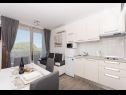 Appartements Ivica - 100m from the sea A1(2+2), A2(2+2), A3(2+2), A4(2+2), A5(3+2) Drvenik Veli (Île de Drvenik Veli) - Riviera de Trogir  - Appartement - A3(2+2): cuisine salle à manger