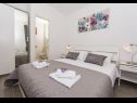 Appartements Ivica - 100m from the sea A1(2+2), A2(2+2), A3(2+2), A4(2+2), A5(3+2) Drvenik Veli (Île de Drvenik Veli) - Riviera de Trogir  - Appartement - A3(2+2): chambre &agrave; coucher