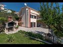 Appartements Vin - 40 m from sea: A1 (4+1), A2 (2+2), A3 (2+2) Seget Donji - Riviera de Trogir  - maison