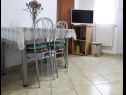 Appartements Milka - 100m from the sea A1(4), A2(2+1) Seget Donji - Riviera de Trogir  - Appartement - A1(4): cuisine salle à manger