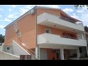 Appartements Ante - 80 m from sea: A1(4), A2(2+1) Seget Vranjica - Riviera de Trogir  - maison