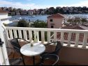 Appartements Vesna - 40 m from pebble beach: A1(4+1), A2(4), A3(4+1) Seget Vranjica - Riviera de Trogir  - Appartement - A2(4): terrasse
