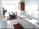 Appartements Vesna - 40 m from pebble beach: A1(4+1), A2(4), A3(4+1) Seget Vranjica - Riviera de Trogir  - Appartement - A3(4+1): cuisine salle à manger