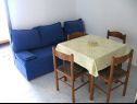 Appartements Rose - 30 m from the beach: A1(2+1), A2(2+1), A3(2+1), A4(2+1), A5(2+1) Seget Vranjica - Riviera de Trogir  - Appartement - A1(2+1): séjour