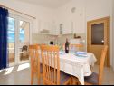 Appartements Žar - free parking A1(4+1), A2(2+2), A3(2+2), A4(4+1) Seget Vranjica - Riviera de Trogir  - Appartement - A4(4+1): cuisine salle à manger