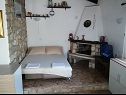 Maisons de vacances Ivica - charming house next to the sea H(2+2) Sevid - Riviera de Trogir  - Croatie  - H(2+2): séjour