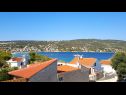 Maisons de vacances Rosita - 50 m from sea: H(4) Sevid - Riviera de Trogir  - Croatie  - H(4): vue sur la mer
