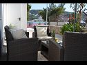 Appartements Marin1 - near pebble beach: A1(2+2), A2(2+2) Trogir - Riviera de Trogir  - terrasse de jardin
