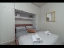 Appartements Marijan - beautiful view: A1(6) Trogir - Riviera de Trogir  - Appartement - A1(6): chambre &agrave; coucher