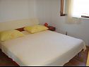 Appartements Tone - spacious and comfortable: A1 zuti(5+2), A2 plavi(5+2) Trogir - Riviera de Trogir  - Appartement - A1 zuti(5+2): séjour