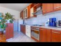 Appartements Mare - comfortable apartment : A1(5), A2(5) Trogir - Riviera de Trogir  - Appartement - A1(5): cuisine