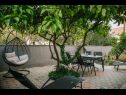 Appartements Florio - garden & free parking: A1(5) Trogir - Riviera de Trogir  - maison