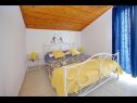Appartements More - 600 m from beach: A2(2+3), SA3(2+1), SA4(2+2) Bibinje - Riviera de Zadar  - Studio appartement - SA4(2+2): chambre &agrave; coucher