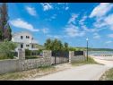 Appartements Blue Skies - 30 m from the sea: A1(4+1), A2(2+2), SA3(2+1) Ljubac - Riviera de Zadar  - maison