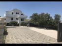 Appartements Blue Skies - 30 m from the sea: A1(4+1), A2(2+2), SA3(2+1) Ljubac - Riviera de Zadar  - maison