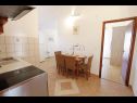 Appartements Oasis A1(4+2), A2(2+2), A3(2+2) Nin - Riviera de Zadar  - Appartement - A3(2+2): cuisine salle à manger