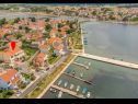 Appartements Bosko - 30m from the sea with parking: A1(2+1), SA2(2), A3(2+1), A4(4+1) Nin - Riviera de Zadar  - maison