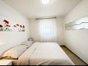 Appartements JoRa - family friendly with parking space: A1-Angel(4), A2-Veronika(4) Nin - Riviera de Zadar  - Appartement - A1-Angel(4): chambre &agrave; coucher