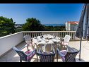 Appartements Pupa - nice family apartments: A1 Dora(4+1), A2 Mihael(4+1), A3 Tea(2+1) Petrcane - Riviera de Zadar  - Appartement - A1 Dora(4+1): balcon