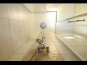 Maisons de vacances Olive H(4+2) Privlaka - Riviera de Zadar  - Croatie  - H(4+2): salle de bain W-C