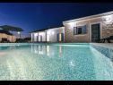Maisons de vacances Ani 1 - with pool : H(6) Privlaka - Riviera de Zadar  - Croatie  - piscine