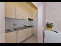 Appartements Ani - with pool : SA4(2), A5(2+2), A6(2+2) Privlaka - Riviera de Zadar  - Appartement - A5(2+2): cuisine