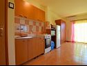 Appartements Mari - 30m from the sea: A1(3+1), A2(3+1), A3(3+1) Seline - Riviera de Zadar  - Appartement - A2(3+1): cuisine