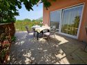 Appartements Mari - 30m from the sea: A1(3+1), A2(3+1), A3(3+1) Seline - Riviera de Zadar  - Appartement - A2(3+1): terrasse