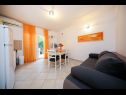 Appartements Anita - 100 m from the beach: A1(2+2), SA2(2+2), A3(2+2), A4(2+2) Sukosan - Riviera de Zadar  - Appartement - A4(2+2): séjour
