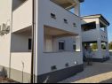 Appartements Juli - modern: A1(2+2) Vir - Riviera de Zadar  - maison